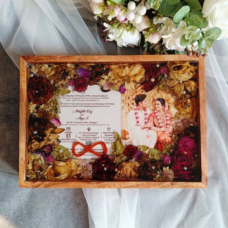 Personalized Square Wood Frame Varmala Preservation Resin Art - Deep Red & Gold